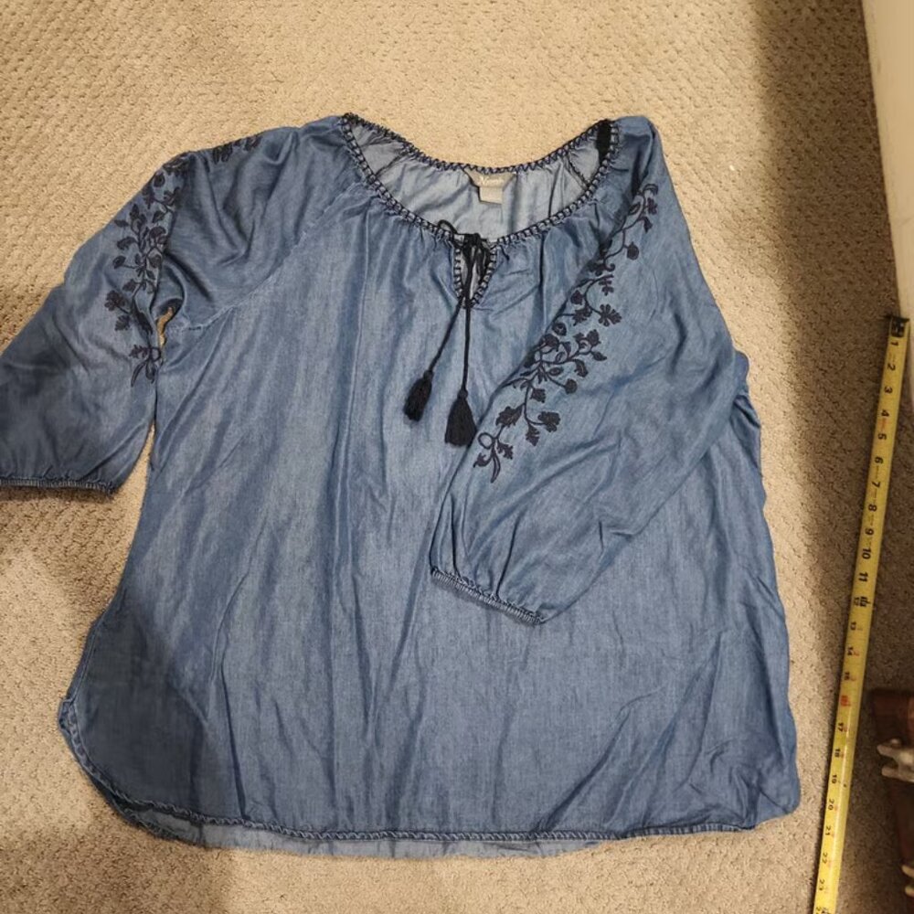 NEW Natural Reflections Embroidered blouse. 2X.